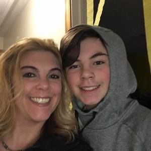 Meet your Posher, Carrie